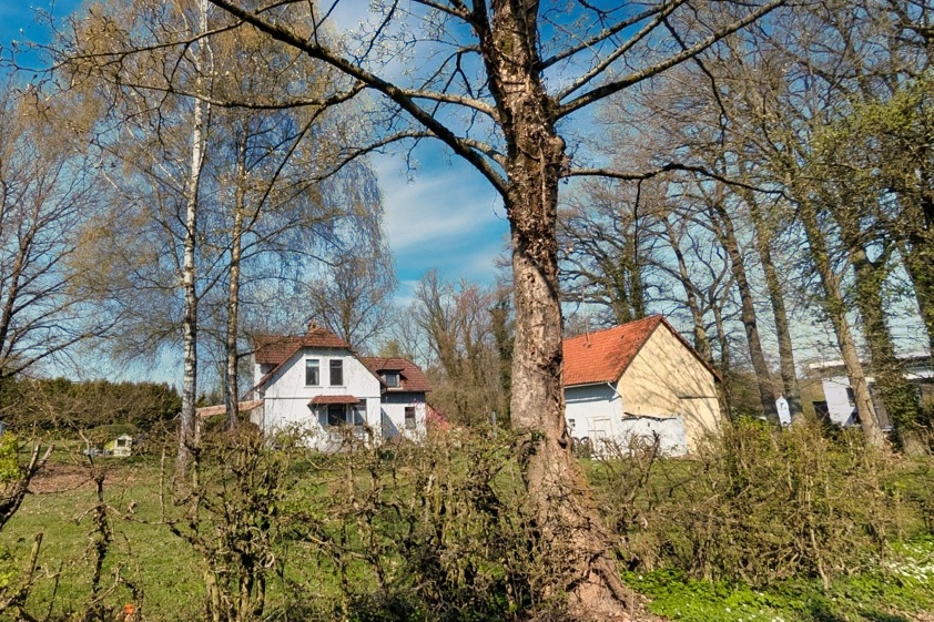 Hausverkauf bei Erbschaftin Hittfeld - Emmelndorf mit Makler